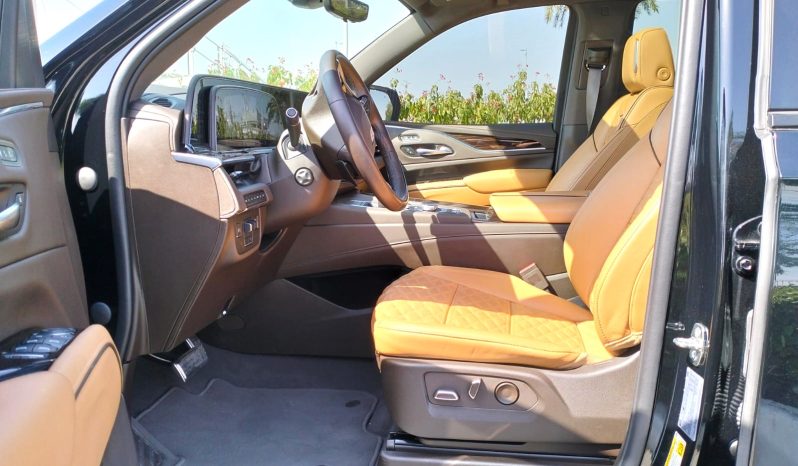 
								Used 2022  Cadillac Escalade full									