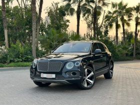 Used 2017 Bentley Bentayga
