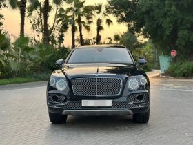 Used 2017 Bentley Bentayga