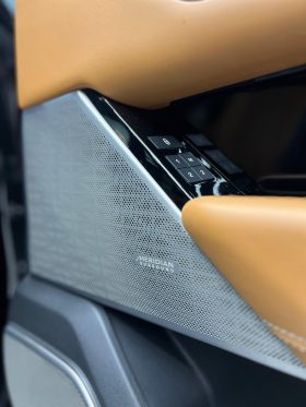 Used 2018  Land Rover Range Rover Velar